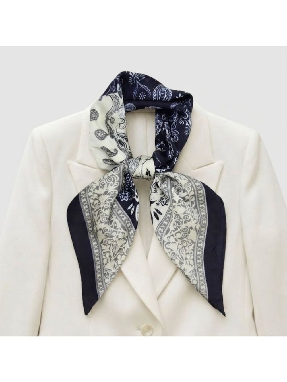 ✨Luxury Elegant Women Square Silky Soft Scarf Head Top hijab Navy Floral Paisley